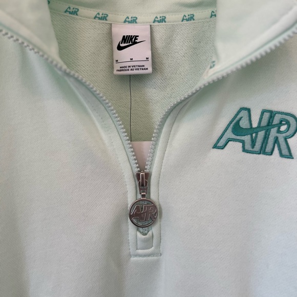 Women’s Nike Cropped 1/2 Zip Sweatshirt size Medium Teal - Picture 3 of 6